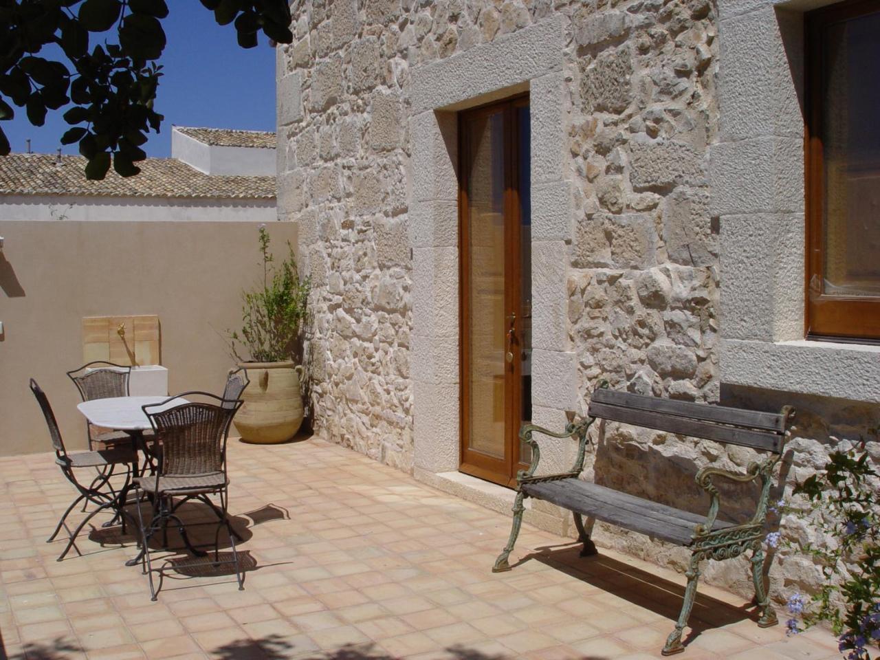 Hotel Relais Parco Cavalonga Donnafugata Exterior foto